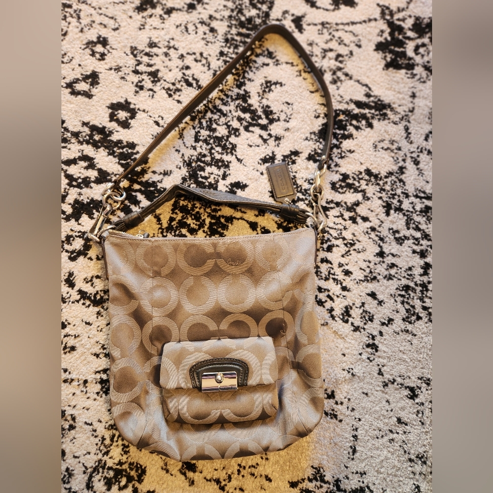 Vintage Coach shoulder bag